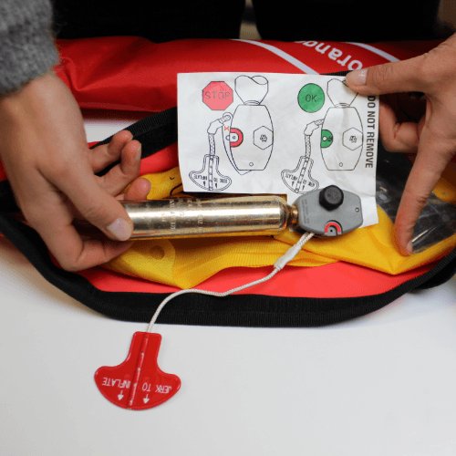 Etape 1 ouvrir le gilet manuel