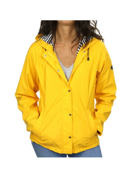 La mode marine en ville