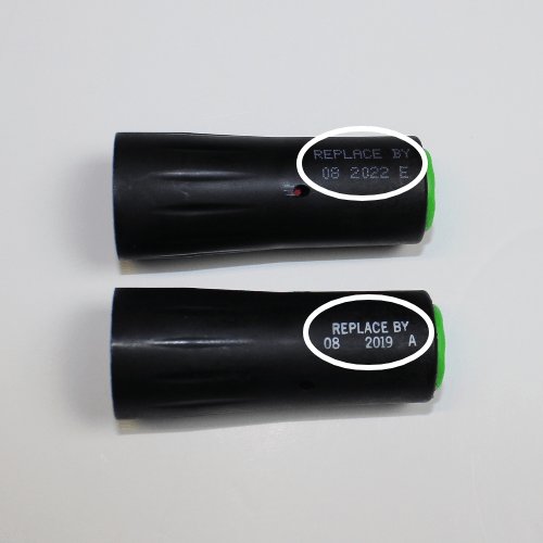 La date de la cartouche contenant la pastille de cellulose ne doit pas être dépassée et doit être complètement vissée à la main.